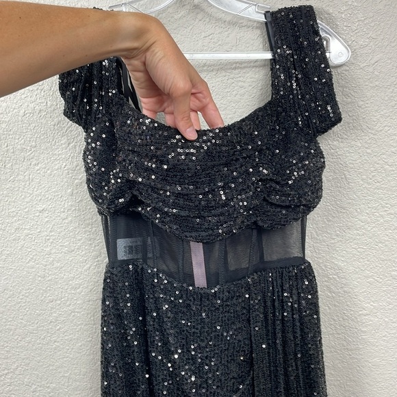 NWT Mac Duggal 11665 Off Shoulder Sequin Evening Dress Gown Sheer Corset Waist 4 - Picture 4 of 14